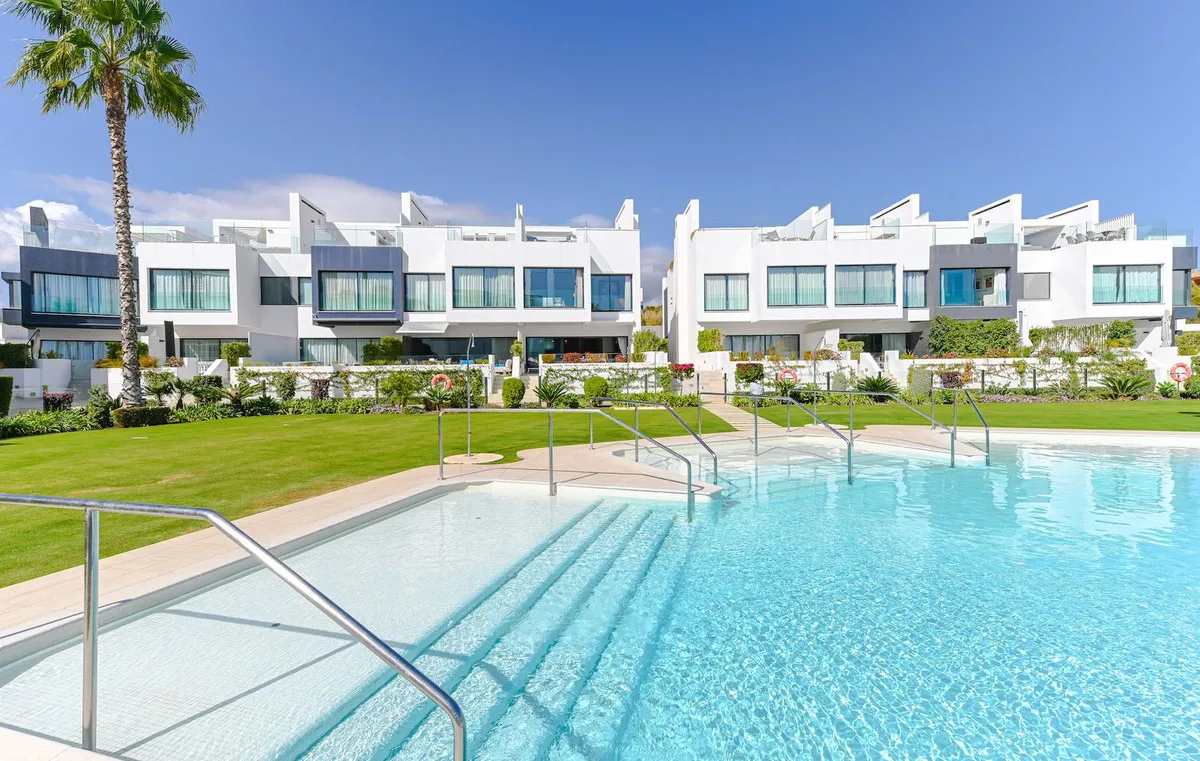 bb9a8741-d5e4-45dc-92f7-6f9c47545f15