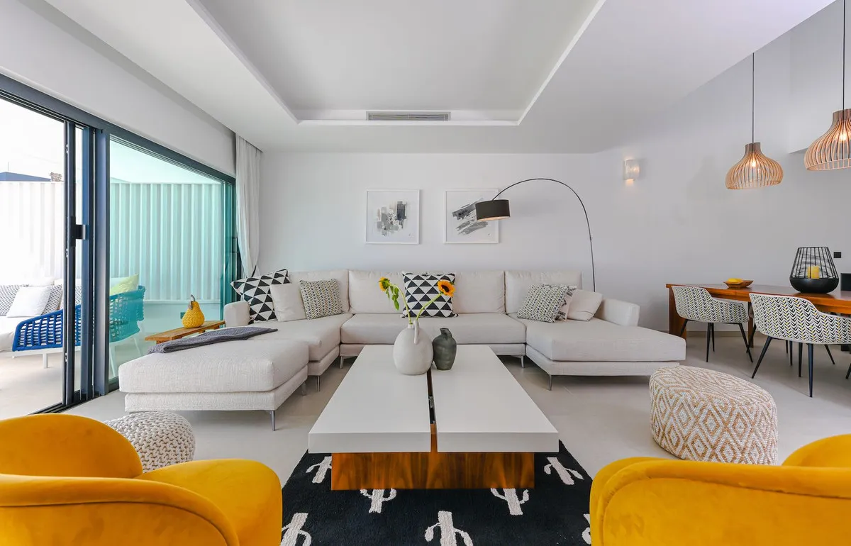 f1e7c89e-ceb0-450b-83a4-bb90452a064c