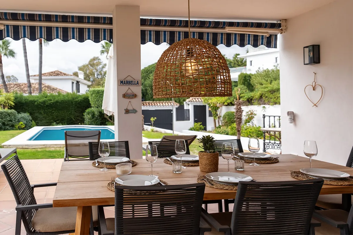 1ba7e1b8-4a73-4870-aee4-f96b6583a159