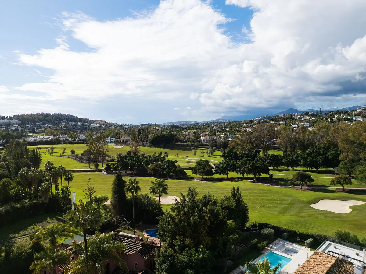 94f1399f-4407-4be4-8c16-9725553e3754