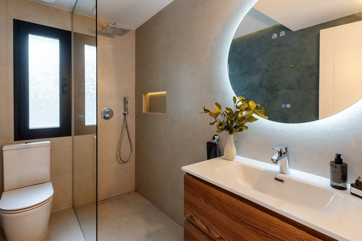 ec171312-0934-4cf8-b001-9c6164cd927b