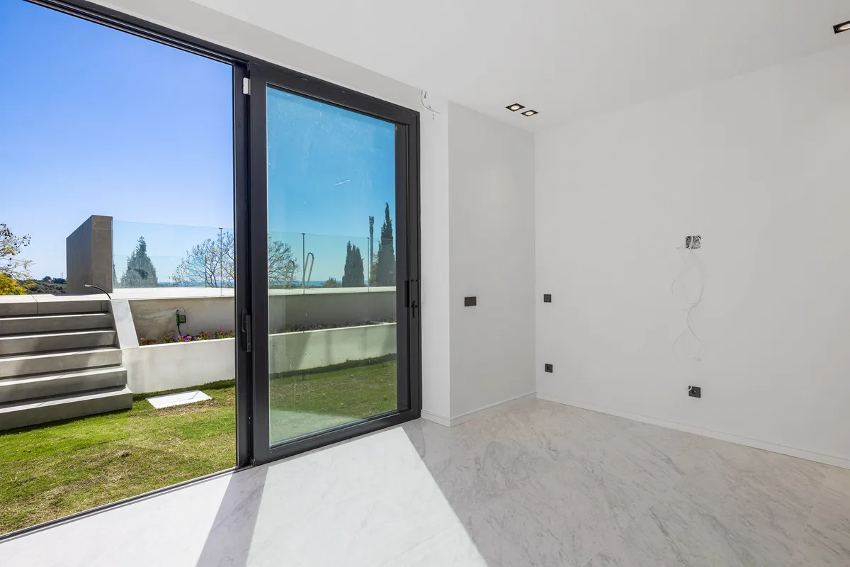 2c1c0cfc-3dcd-472d-8934-a8634a7f62c4