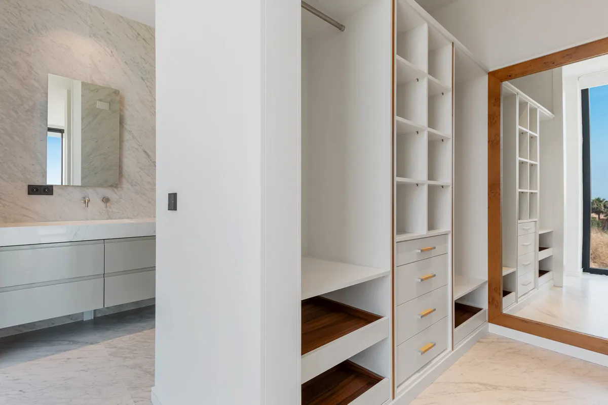 72e05b4e-f652-4fd4-85d1-84707be80574