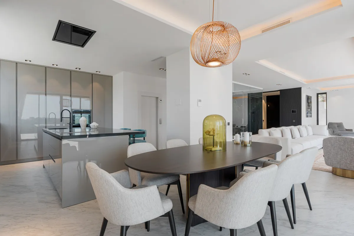 ba54eba4-b818-4309-99aa-dc34bbeb5e21