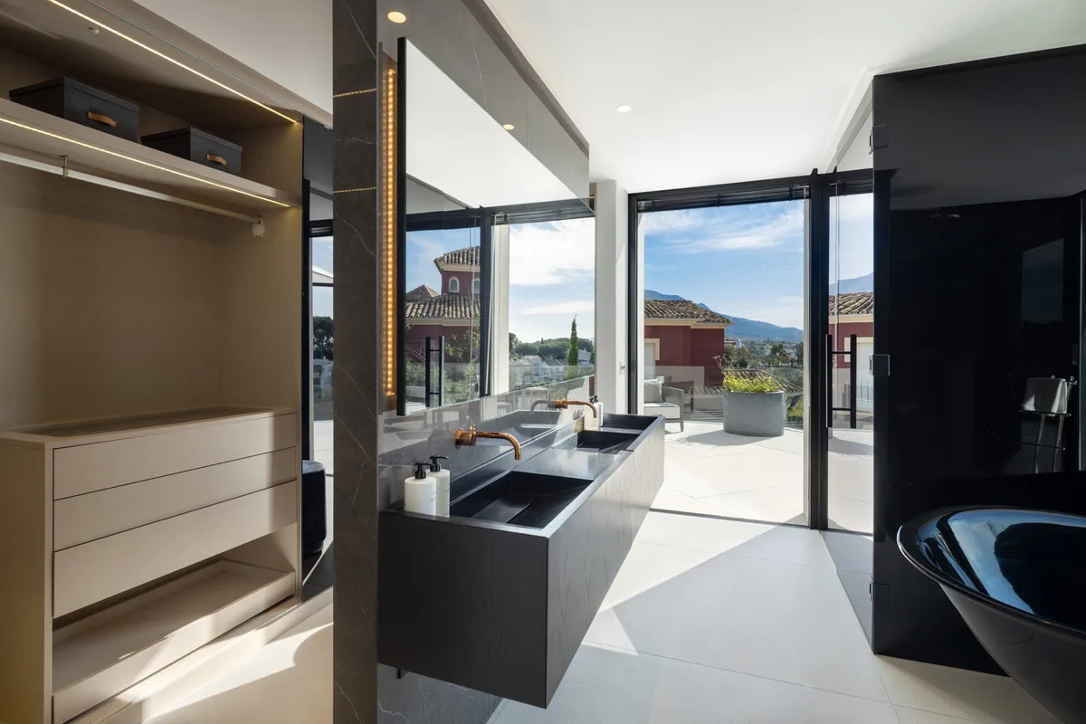 7204f678-24e9-4e2e-ad54-4f80f344ffb2