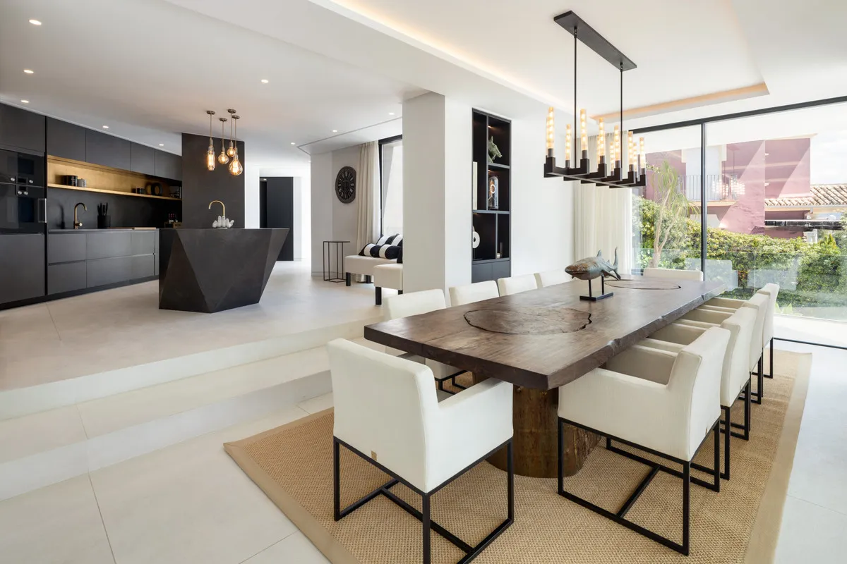 d26704ae-1f7a-4a8d-af50-37245674e801