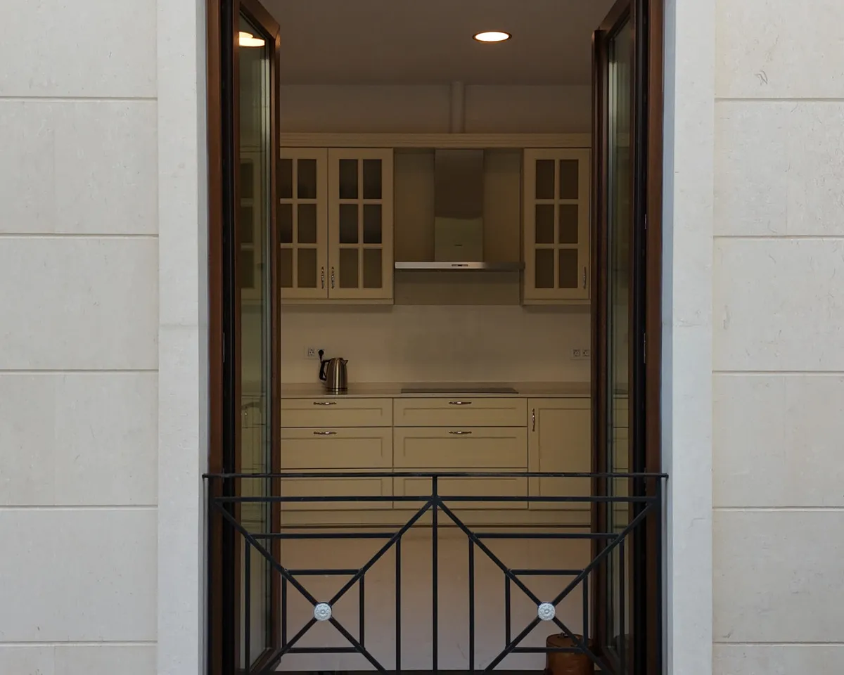 f95609e8-104e-49cc-926e-106412fec038