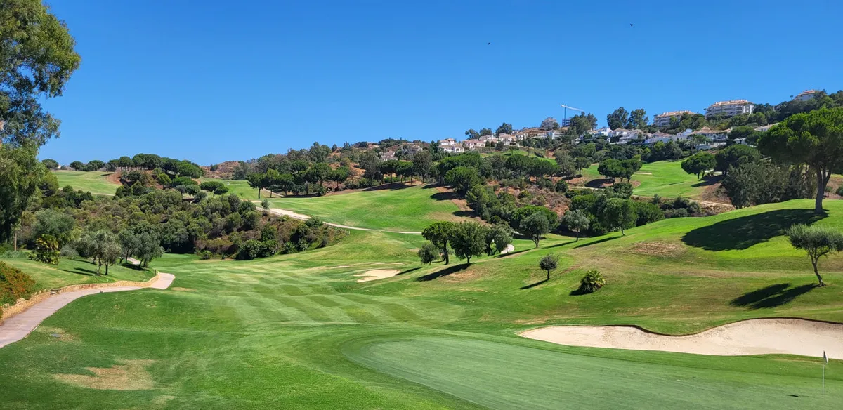 cb9d1b7e-cd62-40c9-aa0d-773a050ccd6c