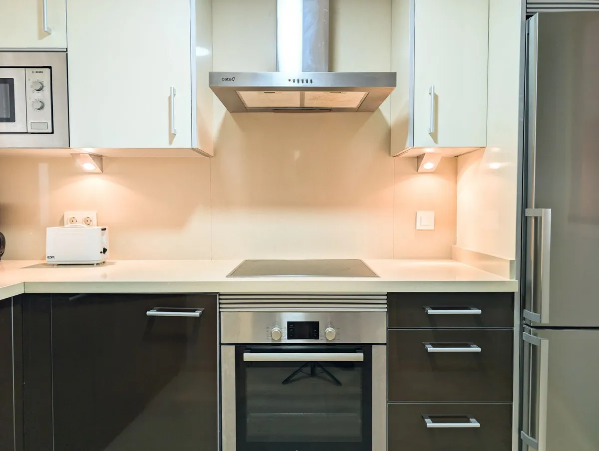 1ec6f263-c881-4ec2-9627-1fab71636a4a