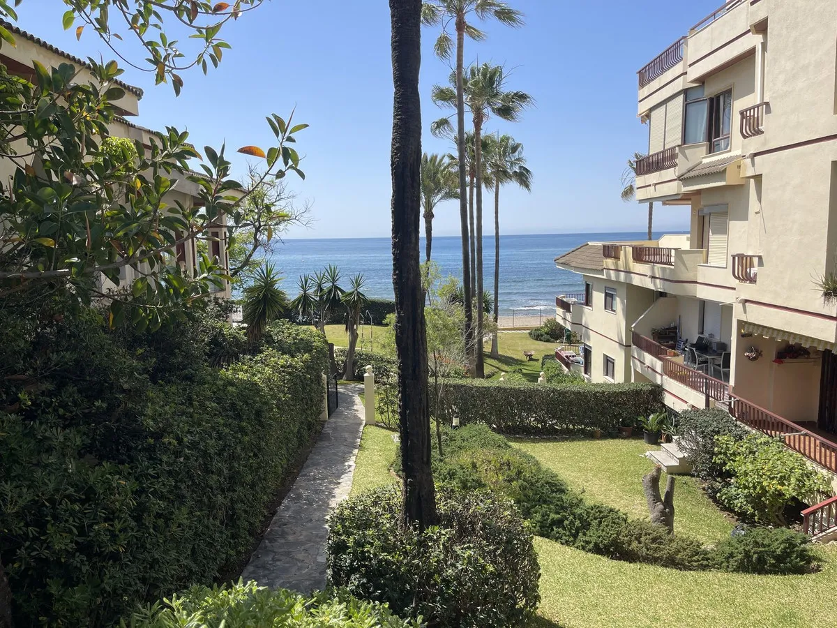 af0ffa7a-bc55-455f-be17-f912533f8096