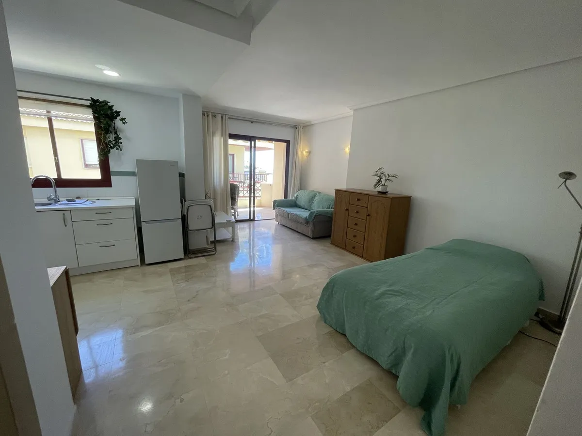 dd15cac0-91bc-4b31-8058-36a802bfc6b3