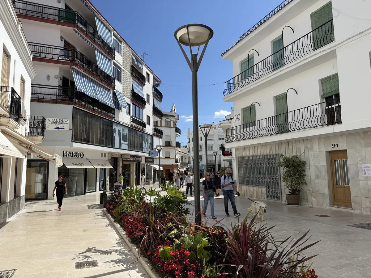 8317b851-e006-422b-9734-8bb304796c72