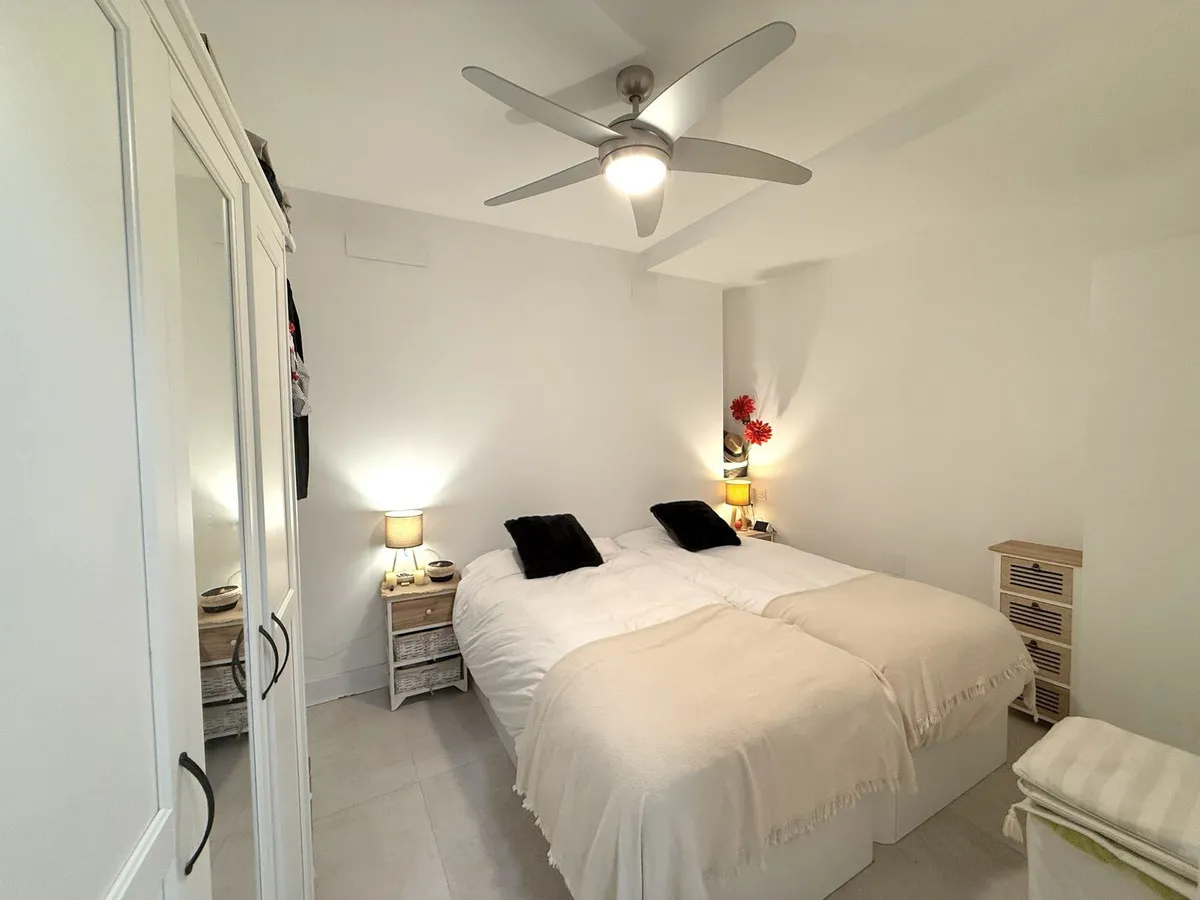 e4cb8c1a-fdb9-4981-a55a-c8afcdba0090