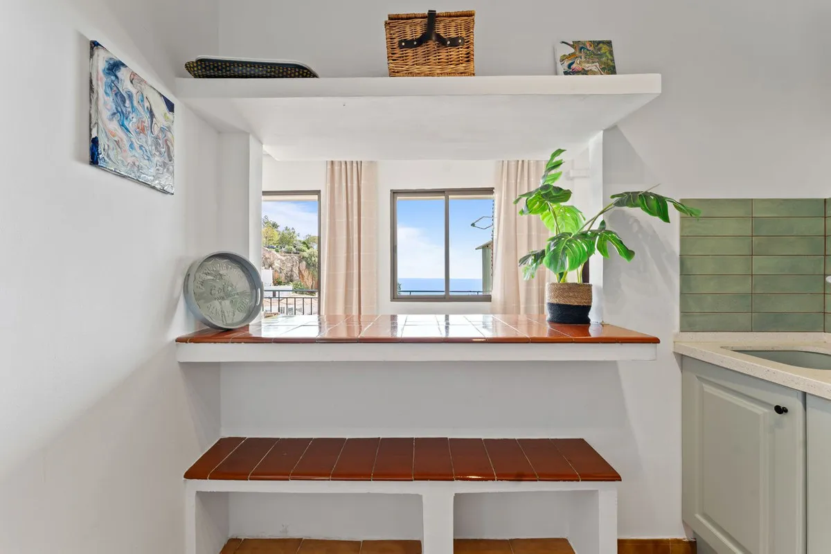 22af411b-511e-414b-a70a-e7735d52a4e4