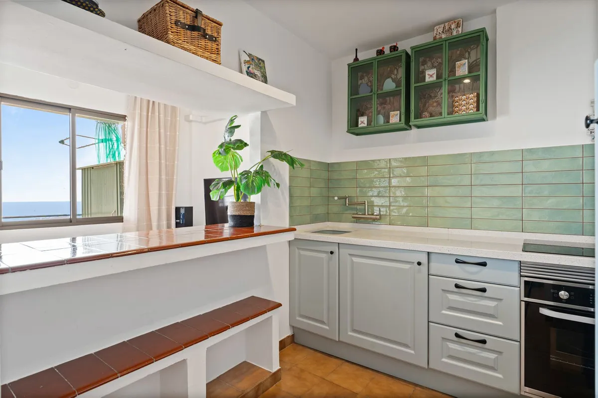 44aaa268-3198-404f-81c8-5f32beeaf501