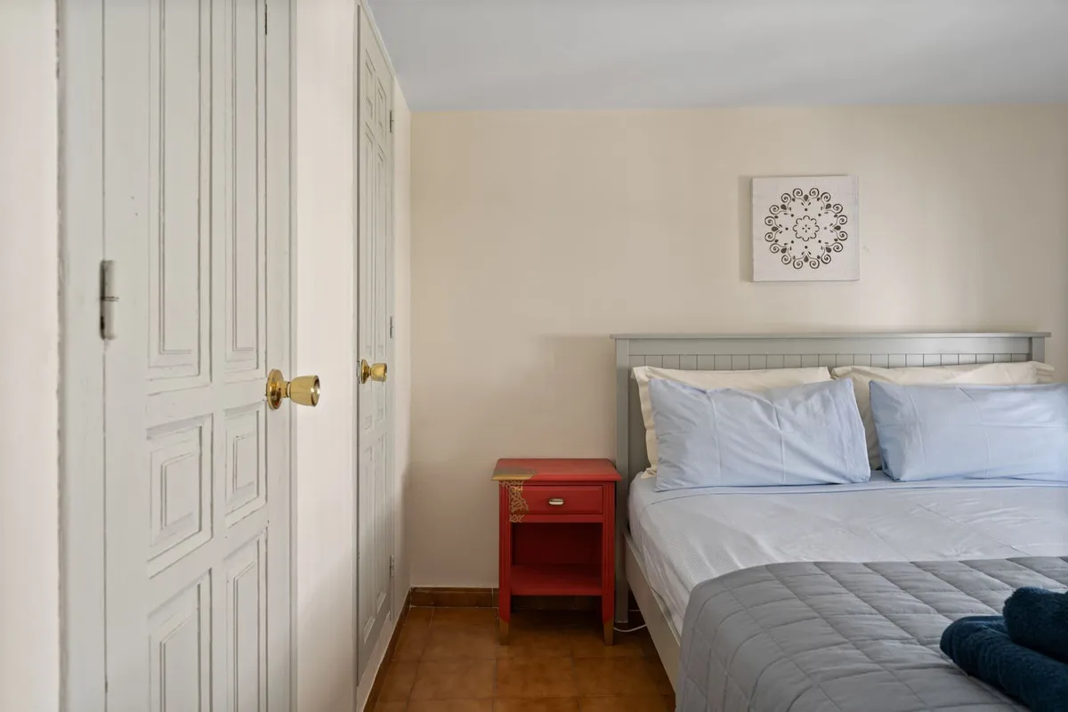 940e7b78-a4da-40bc-9fed-50c8476853ea