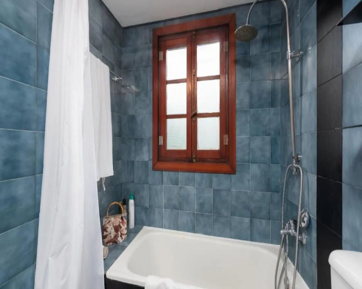 1d7a4384-fe58-44e1-a60c-9b4d472ea812