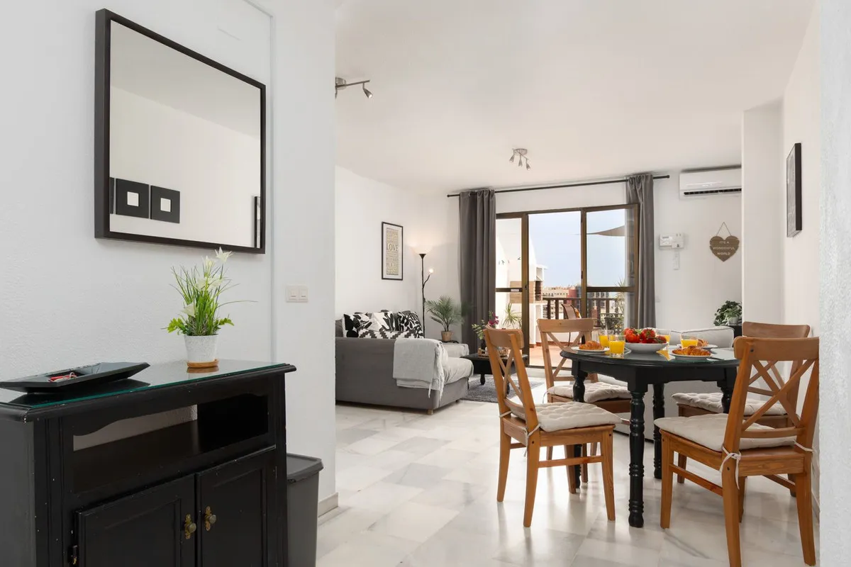 f00f0b1d-a56c-48ec-a56b-164e8d33953b