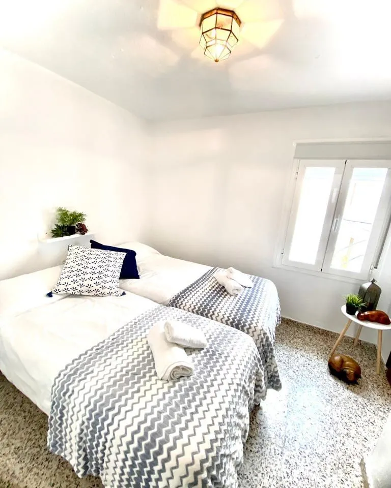 9933c624-13cf-45a5-861a-6a81cb122f2b