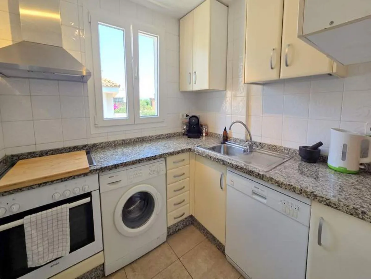 1eab632e-06a1-4a47-92e0-21395dad89aa