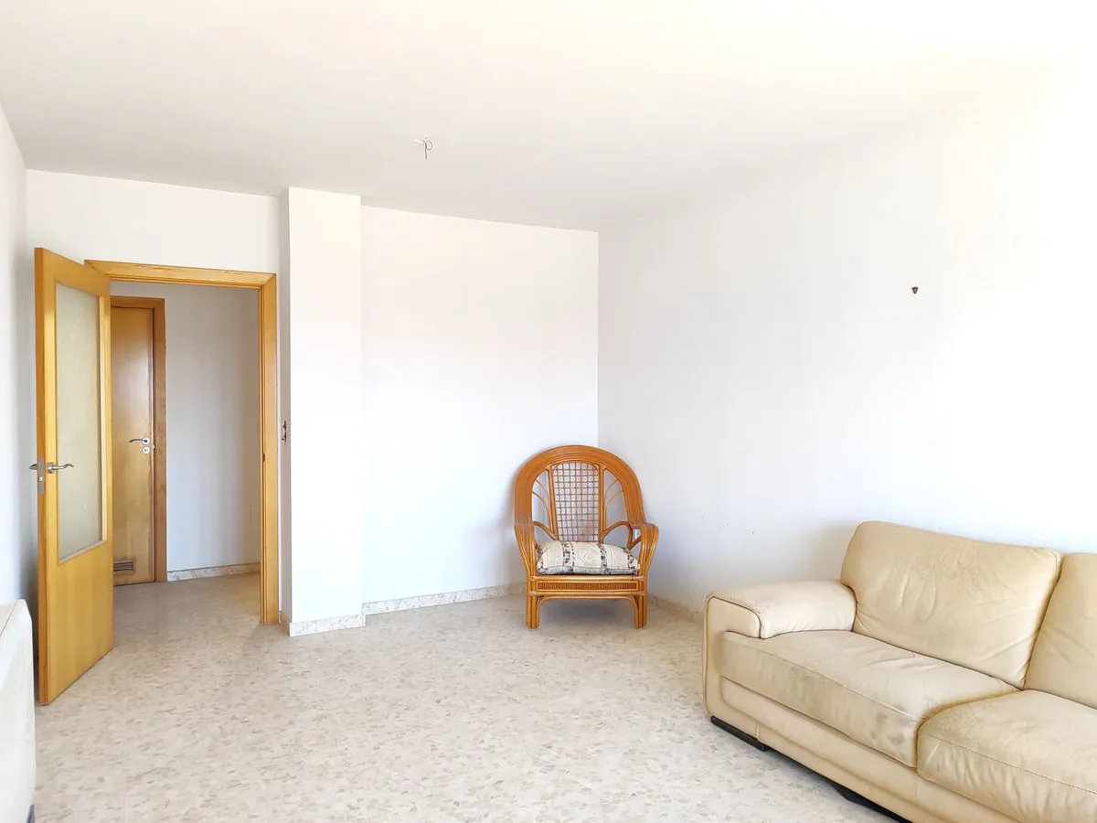 08f14aa4-cb10-48d7-8556-66ca67bde49b