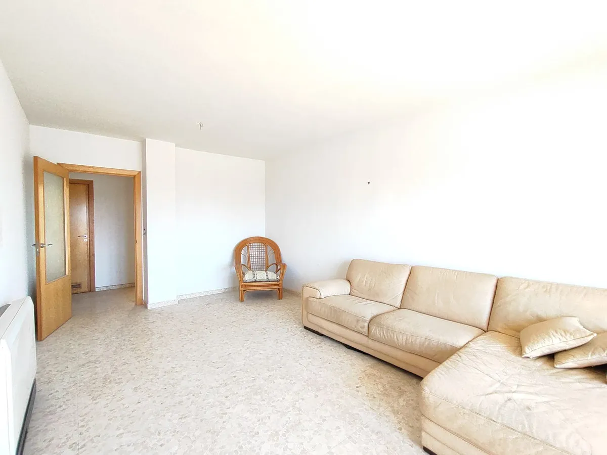 2fd5df05-da5b-428c-b76a-35071e906e58