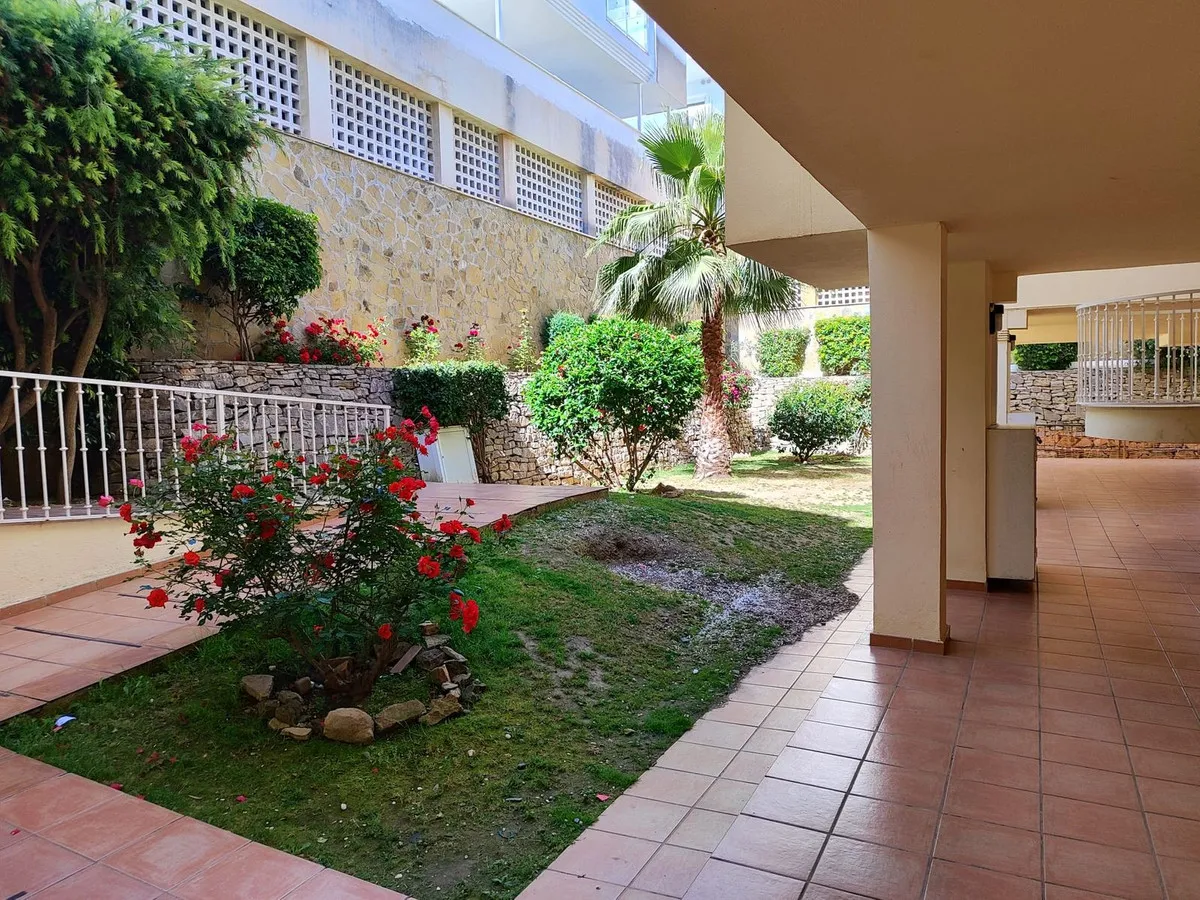 3e658d26-5651-486f-85e0-d3897701f693