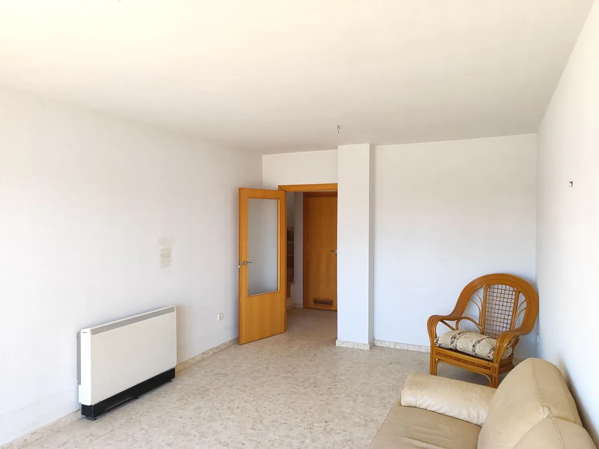 5c947203-c0c6-46ba-8043-67b15a4126f4