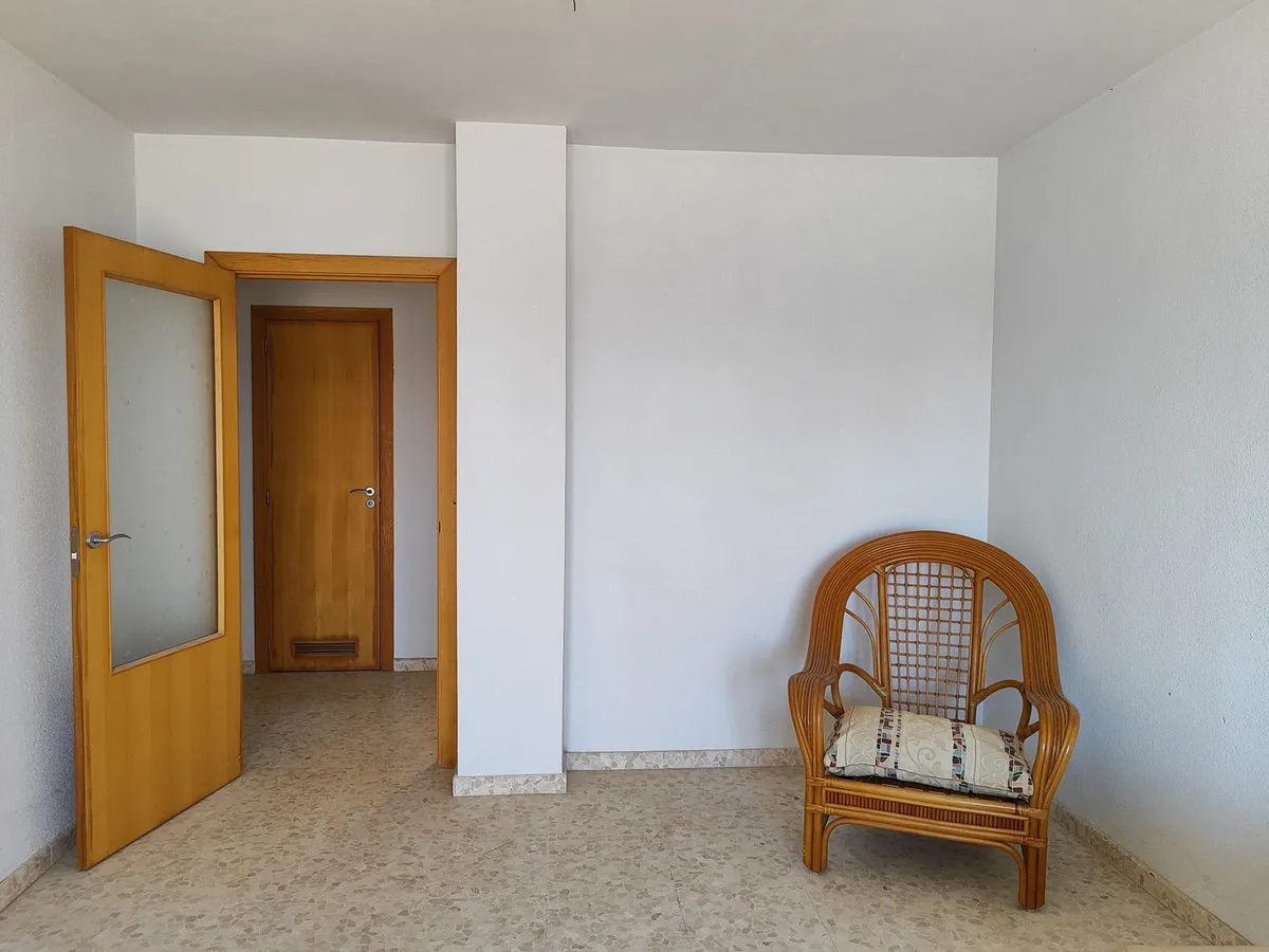 63eb9cfb-696d-4e70-bb12-2658b9616d0b