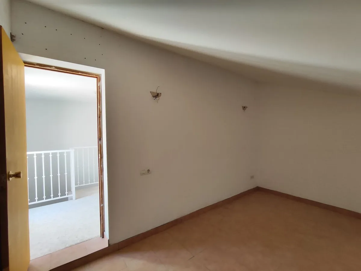 a4da65dd-b959-4ea5-a10a-0b31a4b1f150