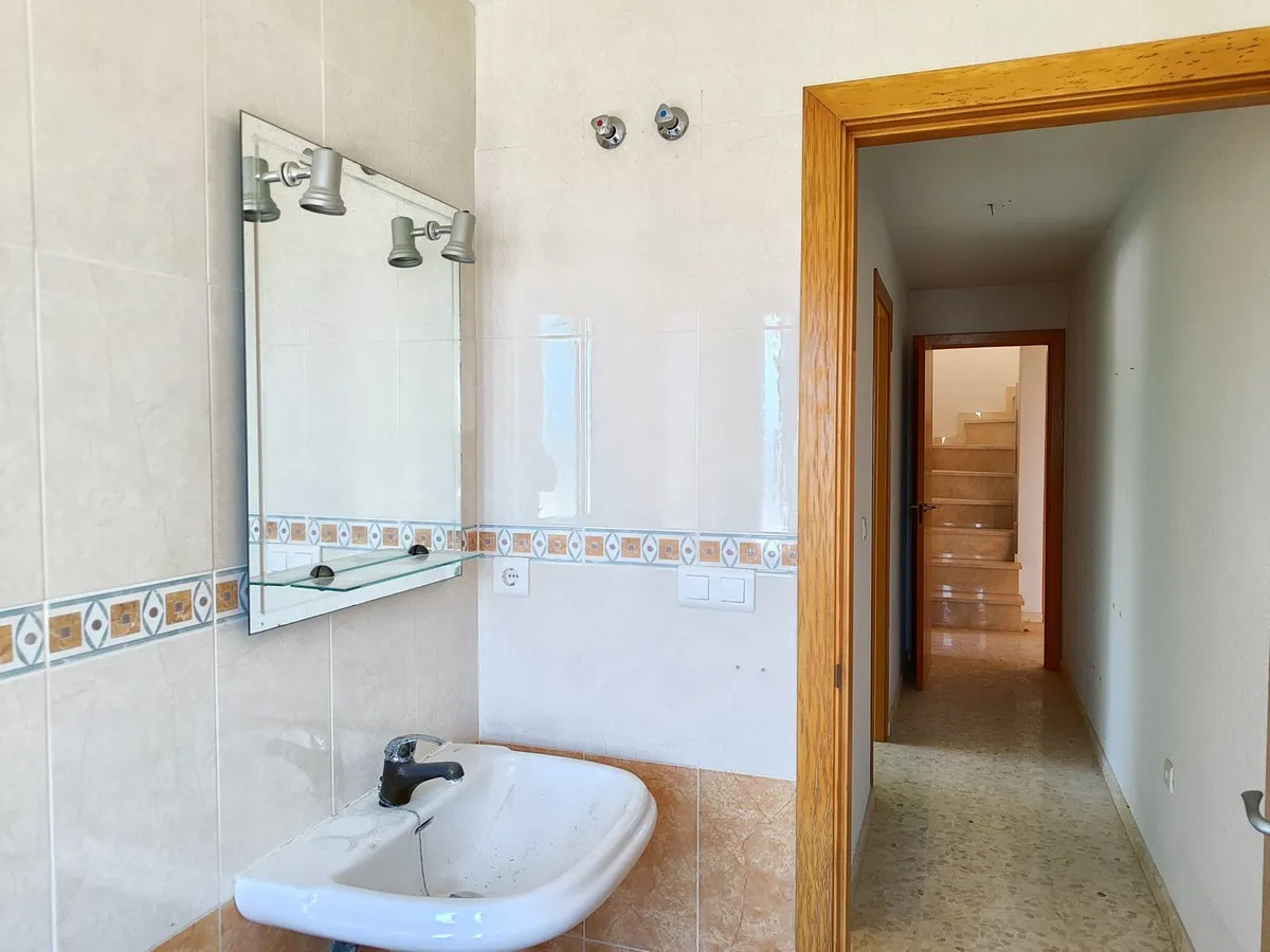 be8110be-d9e4-4ce3-852d-c4d90e48c1e7