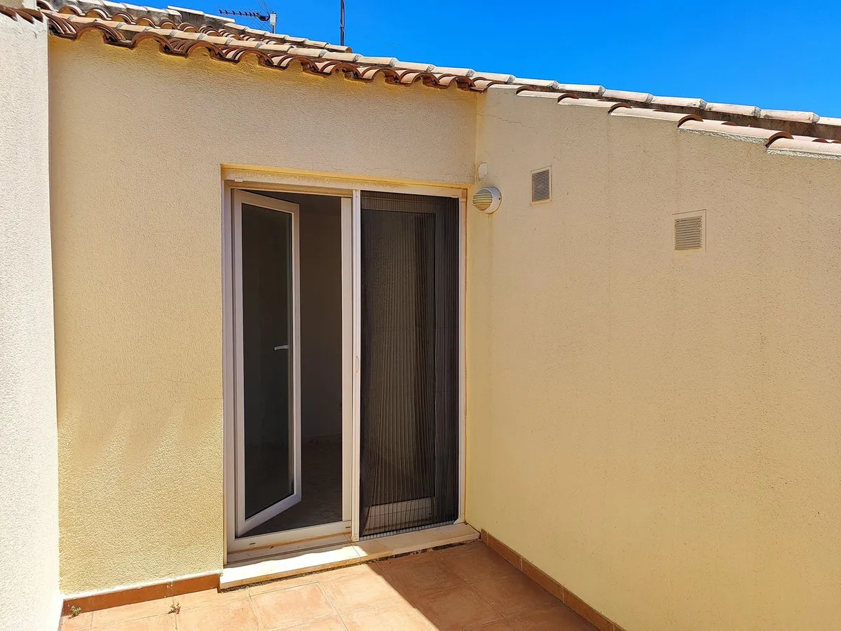 ff408eef-36f1-482f-80f4-38bf391c3335