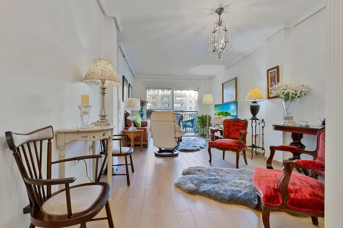 107ad7f7-c579-45dc-9b3f-d69d69ccd112