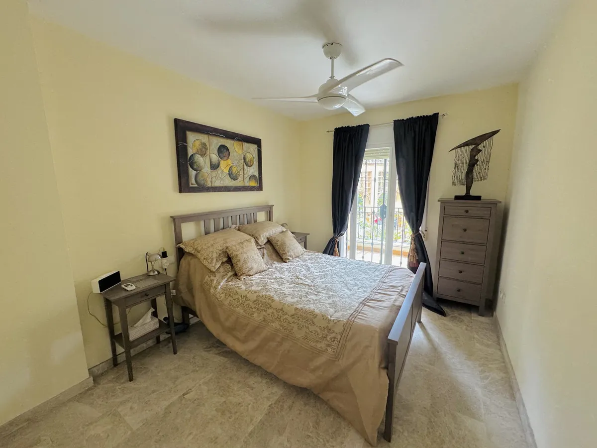 b6ad43ab-3eaf-4256-a4e7-562fcc0497ba