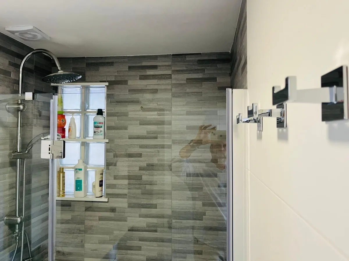 50fb1fb9-0996-4a01-9de7-ebfb64b4ed66