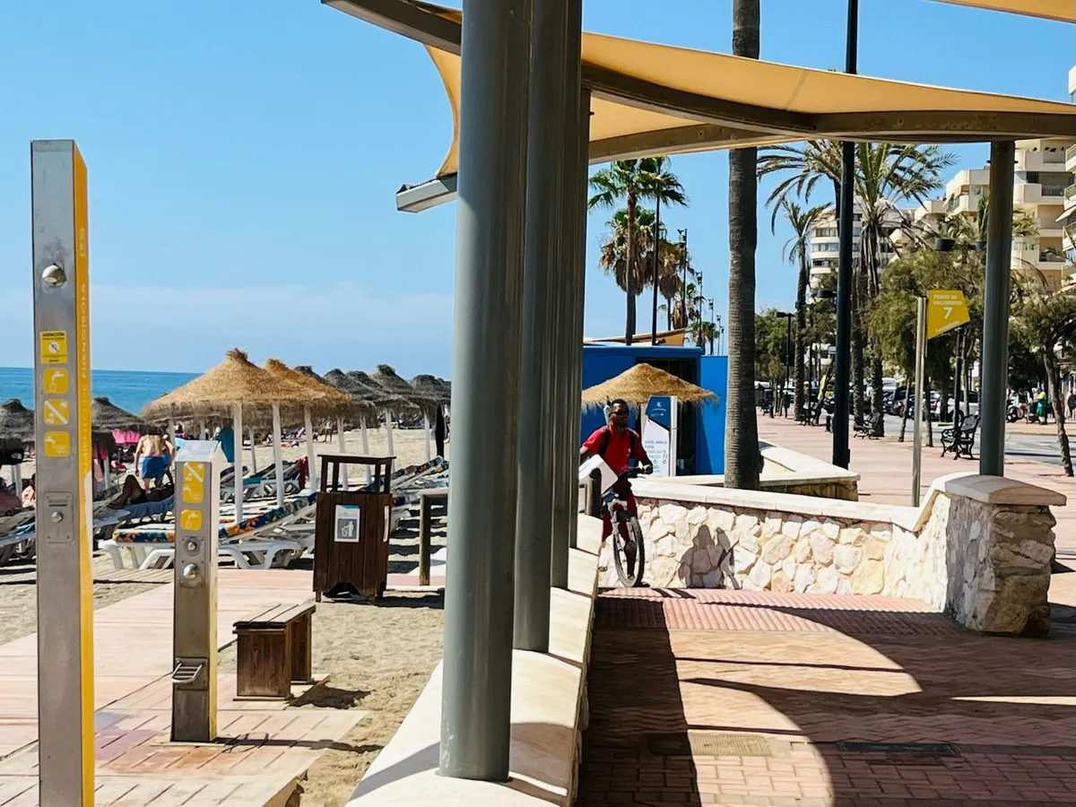 95809166-4b6c-4db6-bcb8-a98693ca5eb4