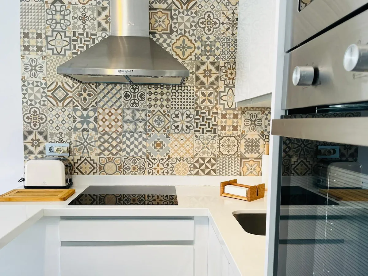 dd8f4fe2-c87d-4db9-83c2-7c1367c505df