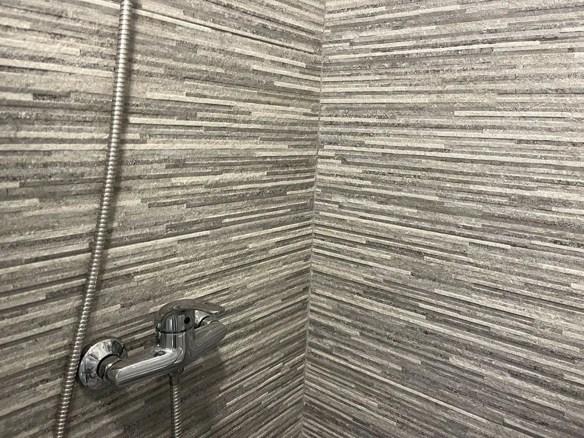 de86ff9b-0f08-4448-b0f3-6028523288f3