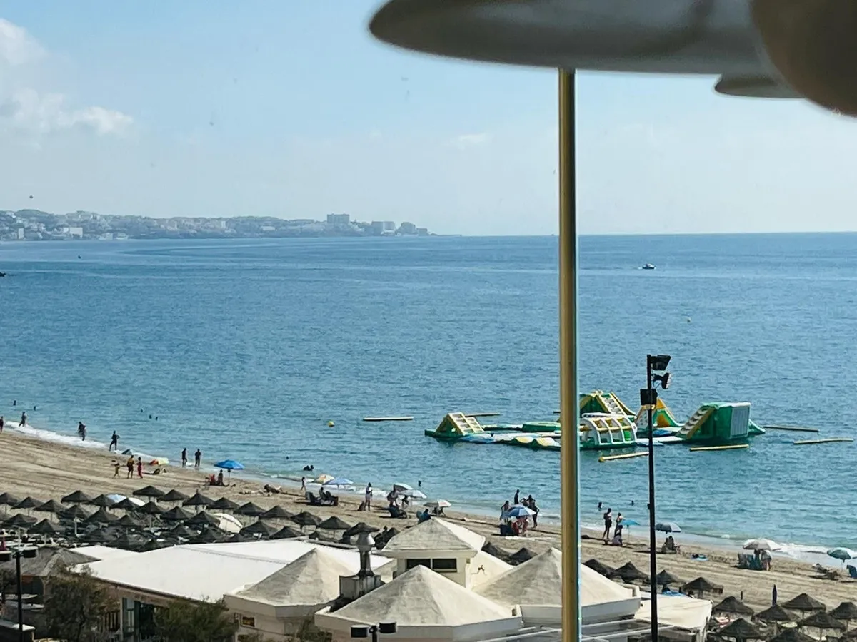 e09ed7e5-97e3-473f-8780-d7473a8f9cd1