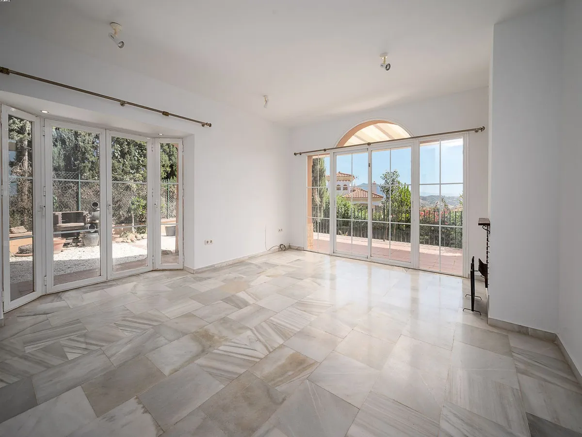 338fcb4c-ed83-4fa6-bbe7-a725237eb830