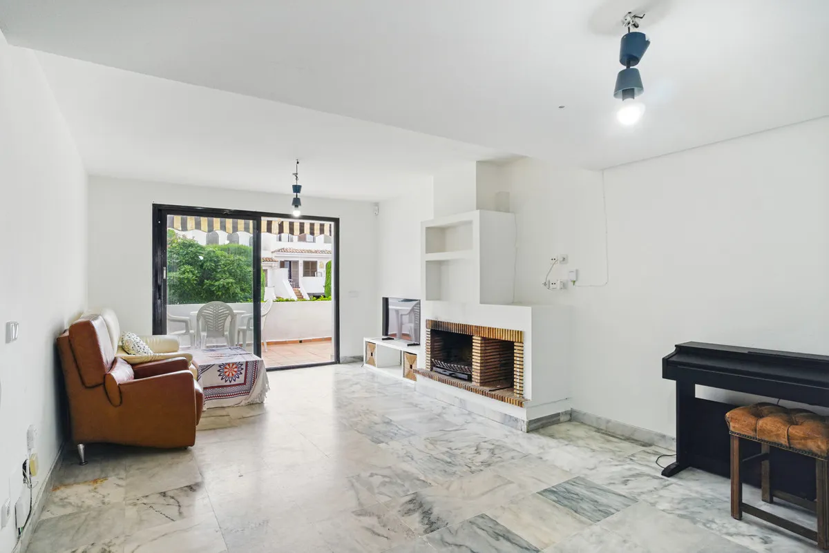 8758cce0-73fe-497f-83b8-762963034dd1