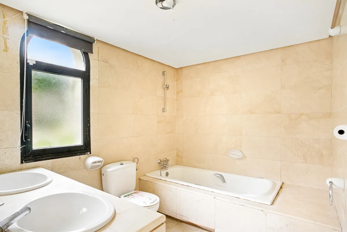 cf375980-1ffe-43e0-aa26-fb46df5b53e7