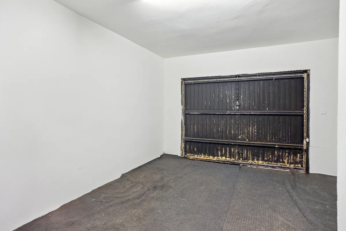 d7f62f28-5550-4451-a284-096a88dd76c1