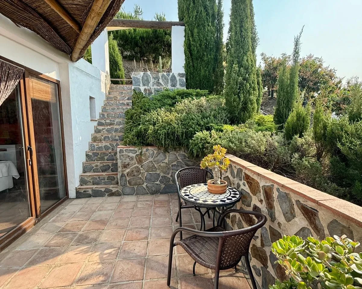 5dfd5585-03fc-4852-ae95-6f10e94eaf23