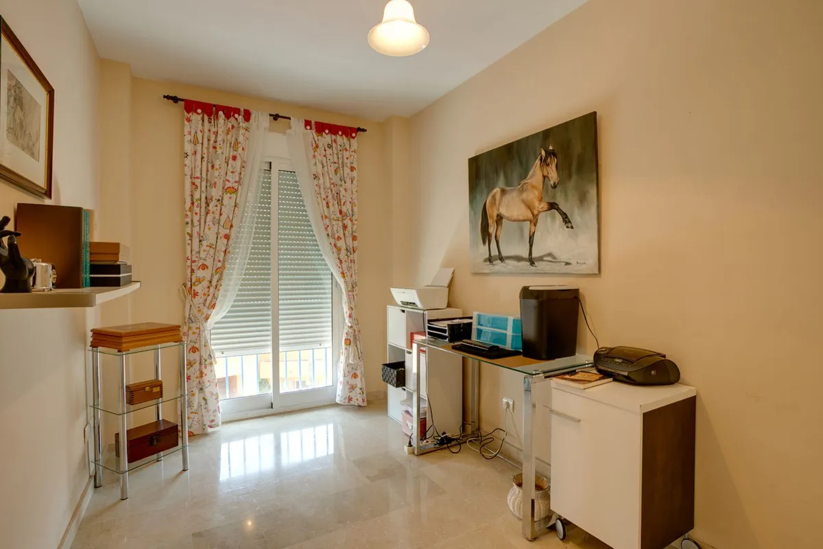 d213c568-f69e-4d4d-859a-3e632f206179