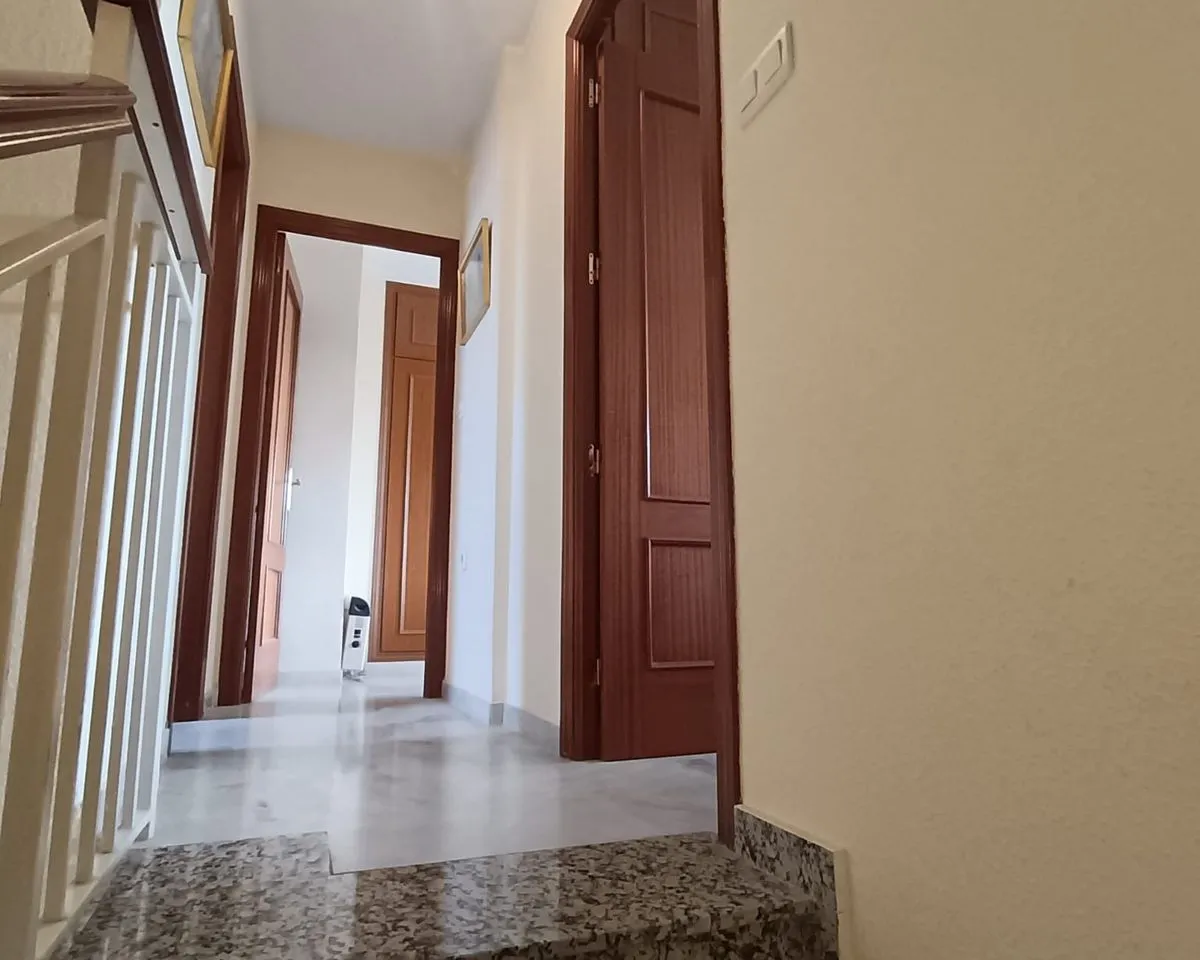 16bceff9-2c75-4661-b3f9-12cadc1e4d07