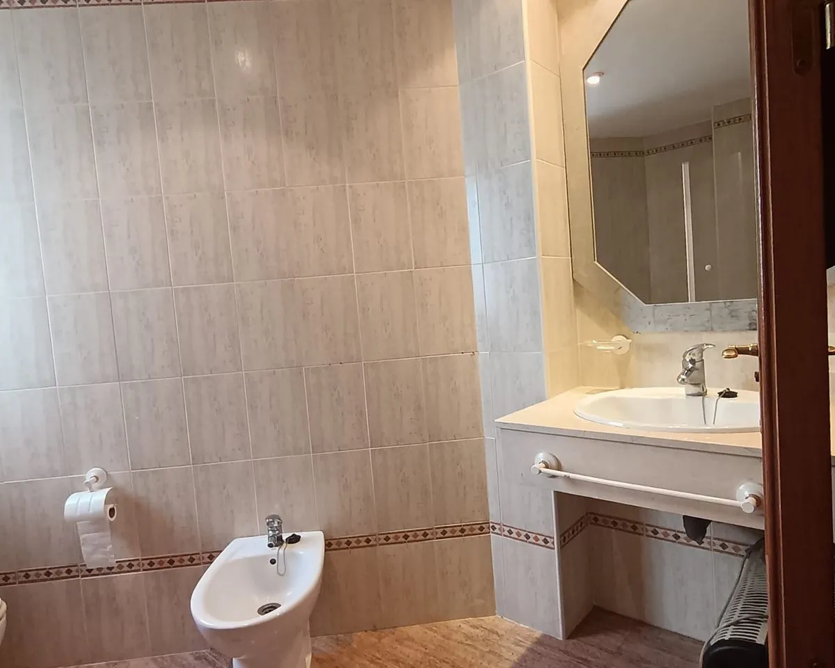 b5ebda81-ad4e-4459-bc70-36d61b2c9907