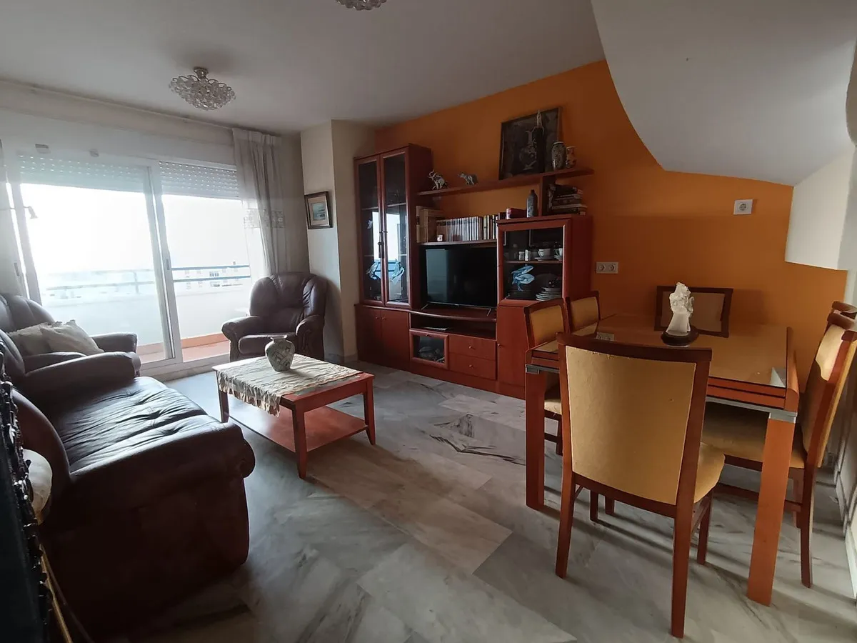 b83fc103-60ae-46be-b70b-c09a3284534a