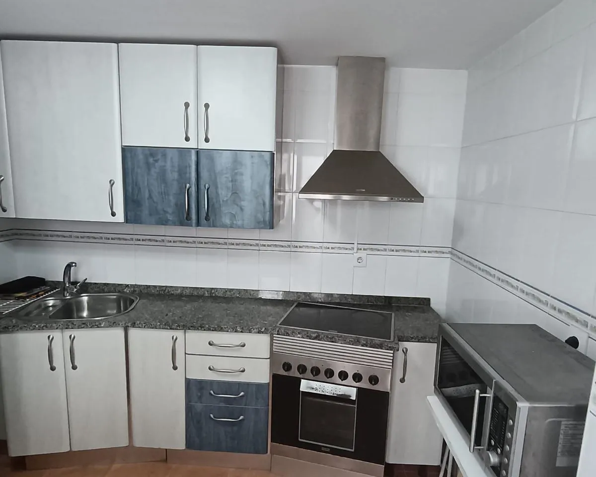 bf370185-ff2f-4e2c-83b4-a270f75af328