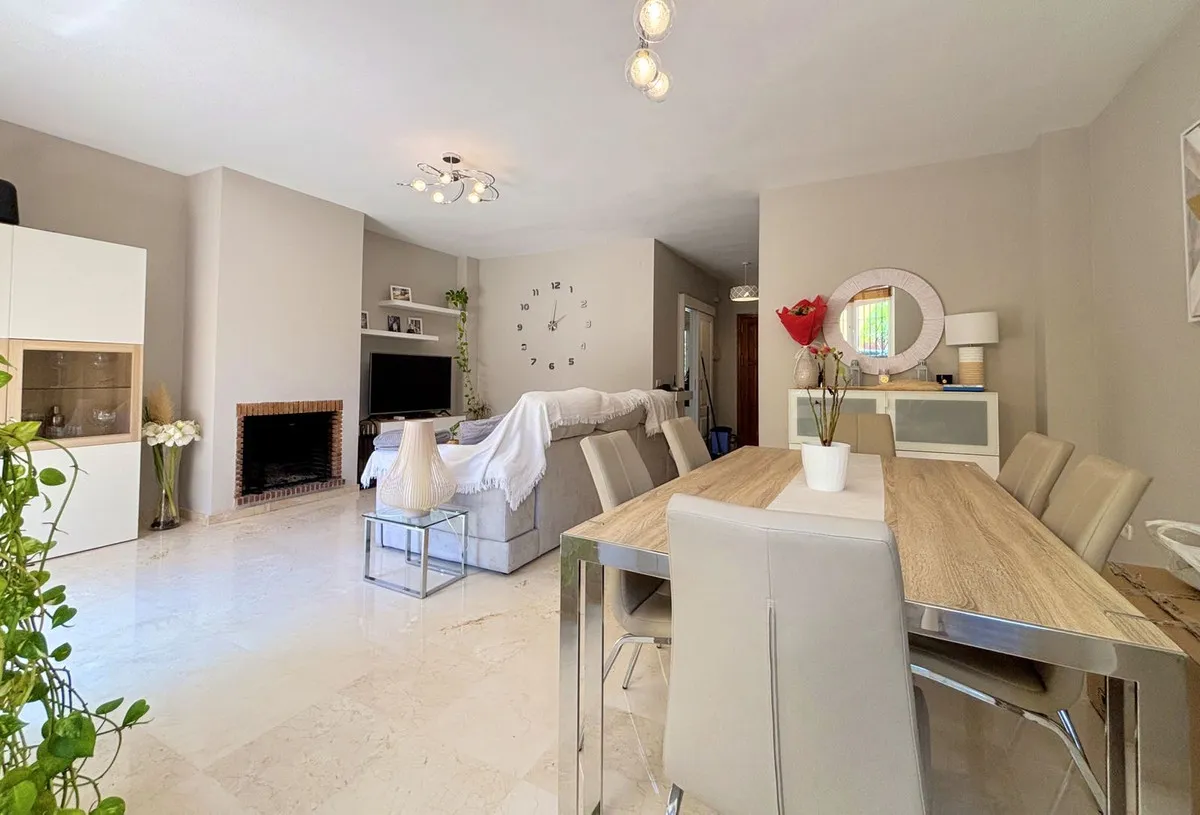 35082b14-aa98-4842-8116-d60da811019e